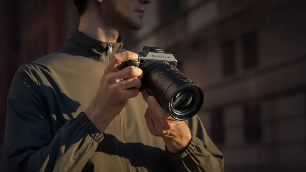 Hasselblad xcd ii 100c lifestyle camera (4)