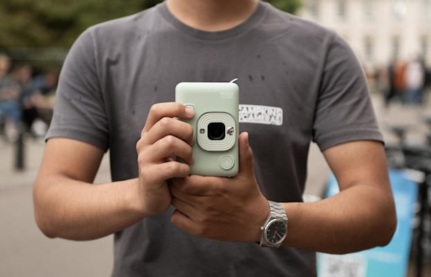 Get Instant Printing with Fujifilm! – Instant Street Photography Walk